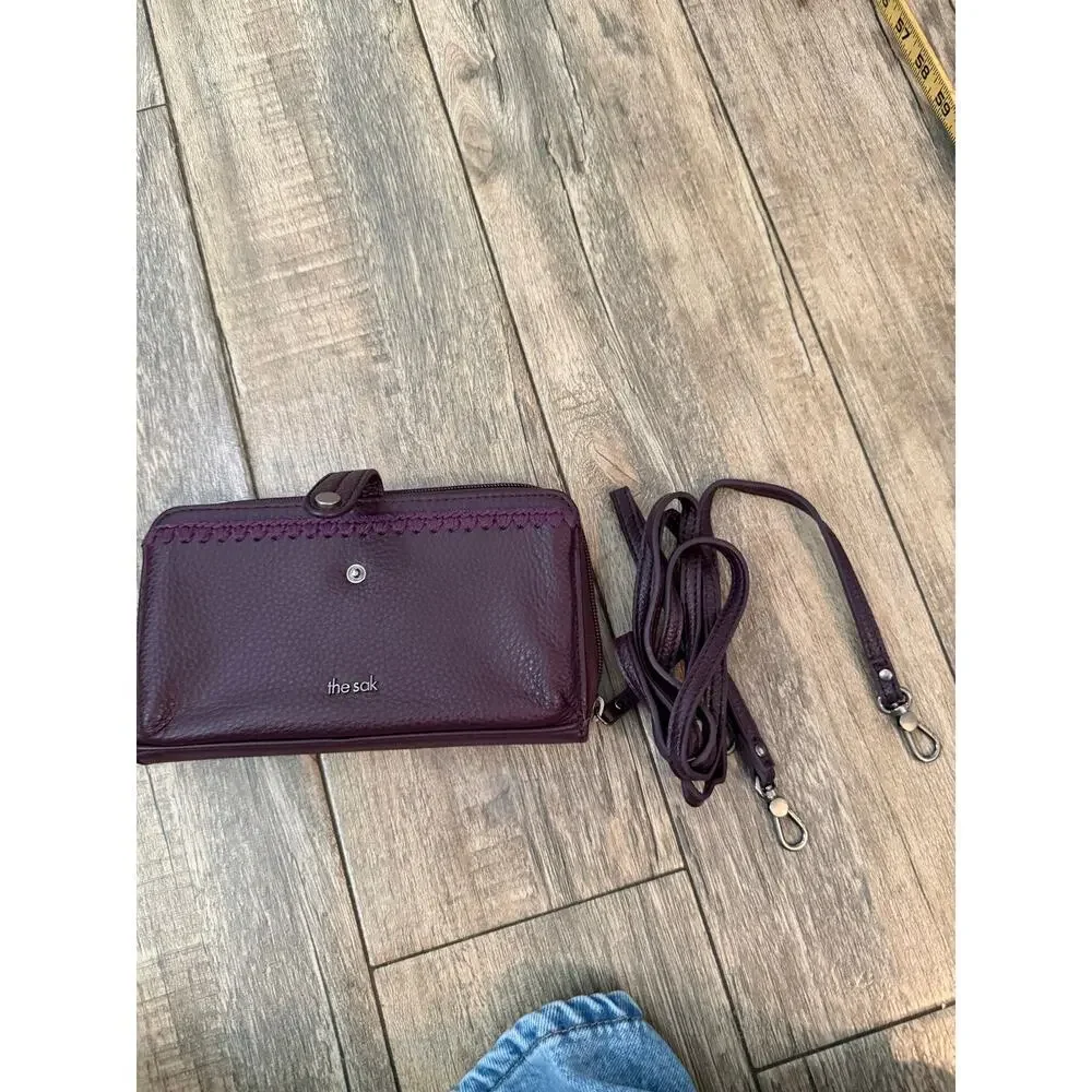 The Sak Crossbody Bag Iris Smartphone Aubergine Large